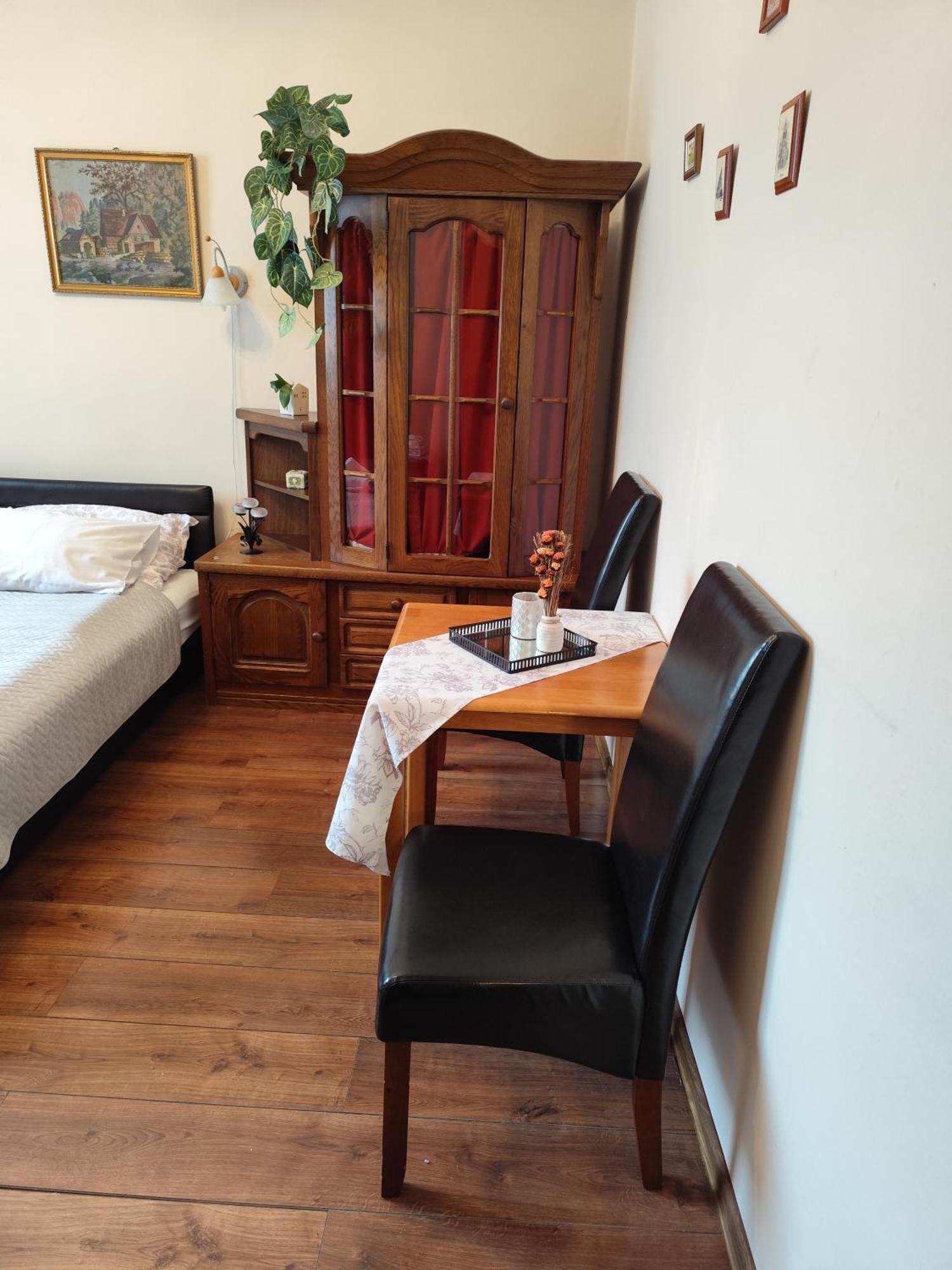 Bazilika Vendégház Eger Esterno foto